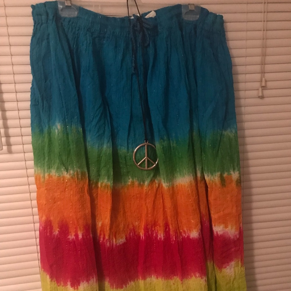 Hippy costume skirt and necklace